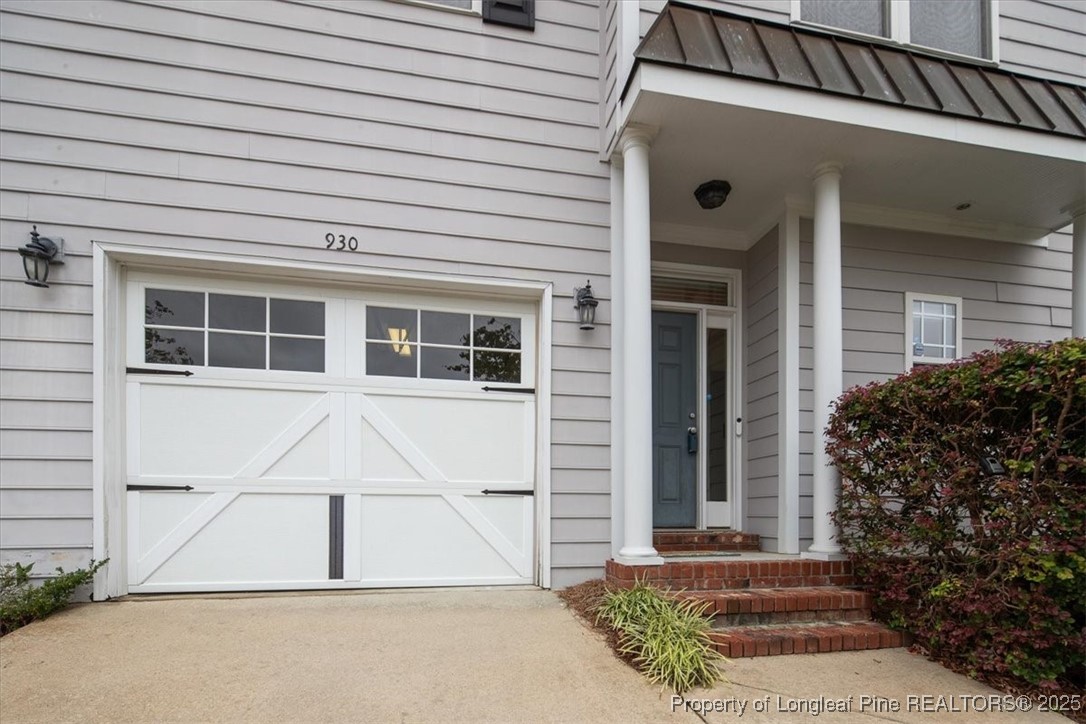 930 Westland Ridge Road Fayetteville, NC 28311 - Photo 7 of 50 a view of entrance gate of the house