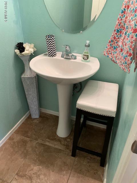 4740 West Carson Road Laveen, AZ 85339 - Photo 8 of 14 1/2 Bath