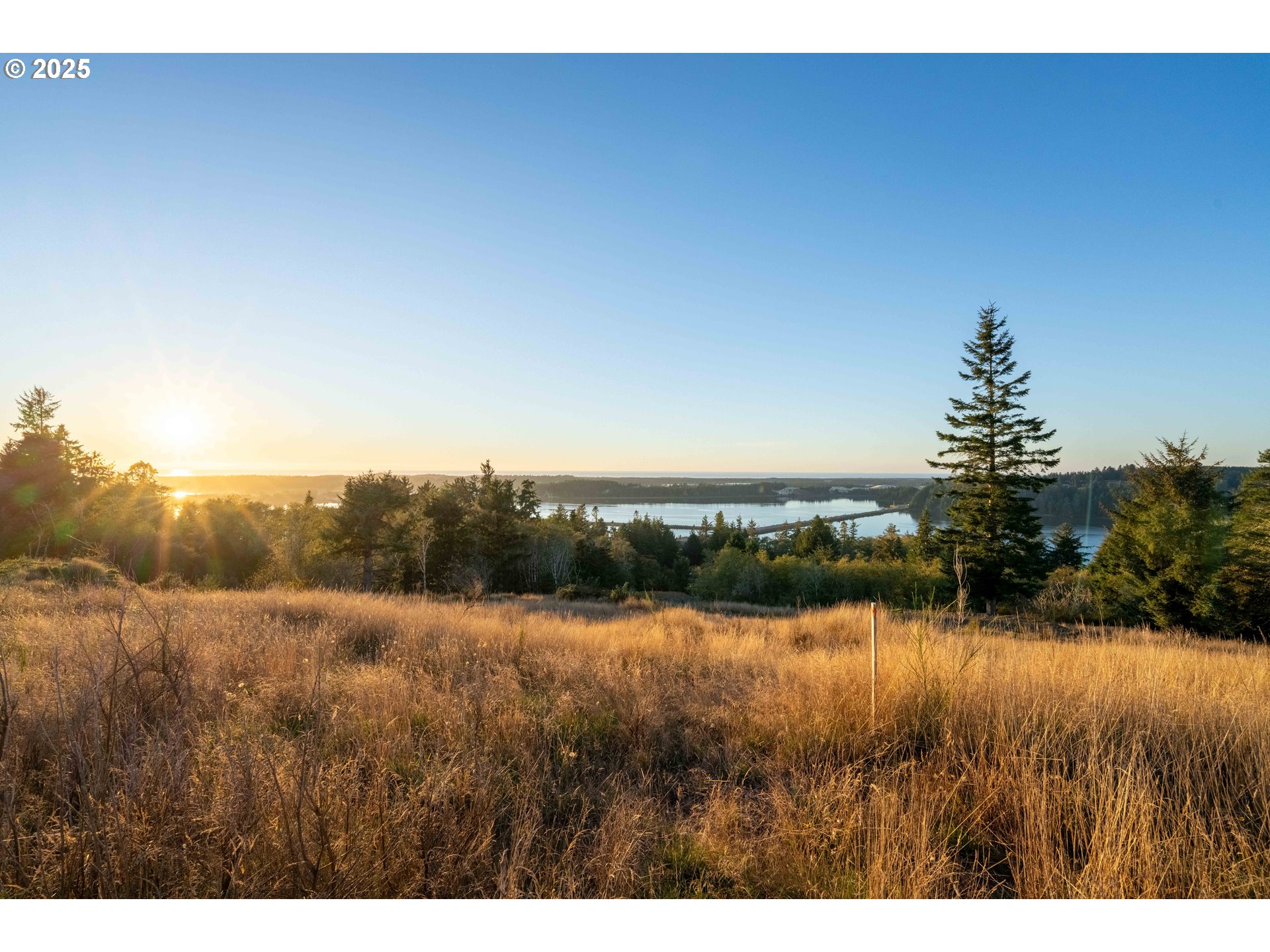 Fiddleback Road, Unit 3717 North Bend, OR 97459 - Photo 4 of 10