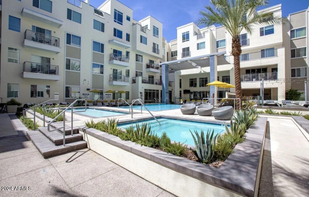 4949 North 7th Street, Unit A2 Phoenix, AZ 85014 - Photo 5 of 18 Pool