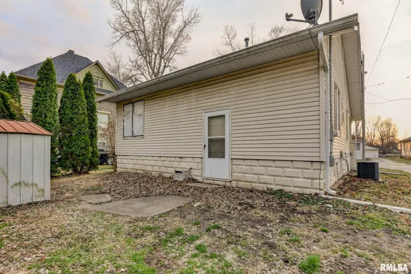 $65,000 | 408 South Cherokee Street, Taylorville, IL 62568