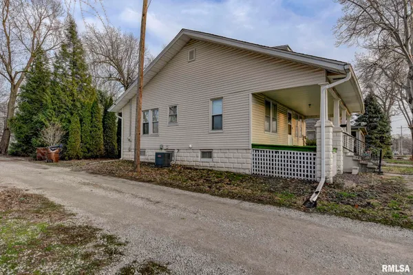 $65,000 | 408 South Cherokee Street, Taylorville, IL 62568