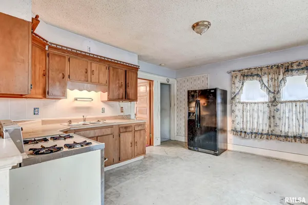 $65,000 | 408 South Cherokee Street, Taylorville, IL 62568