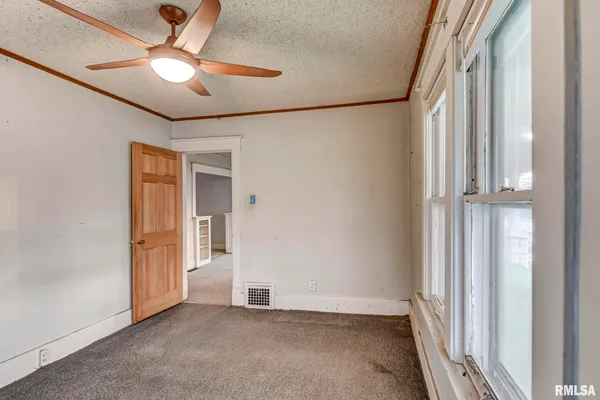 $65,000 | 408 South Cherokee Street, Taylorville, IL 62568