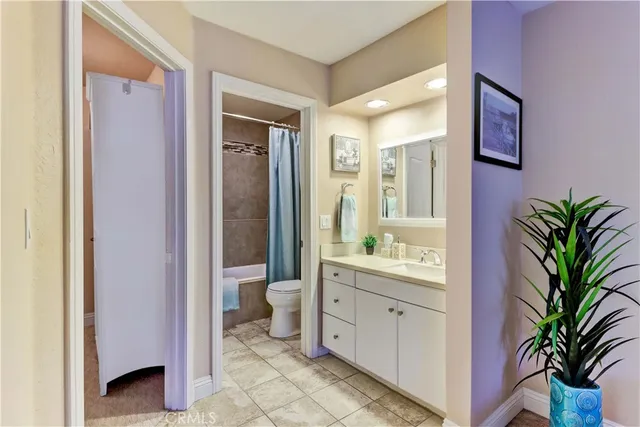 $585,000 | 25541 Indian Hill Lane, Unit O, Laguna Hills, CA 92653