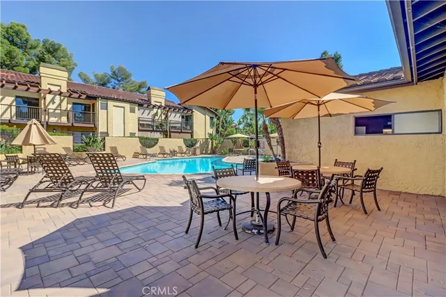 $585,000 | 25541 Indian Hill Lane, Unit O, Laguna Hills, CA 92653