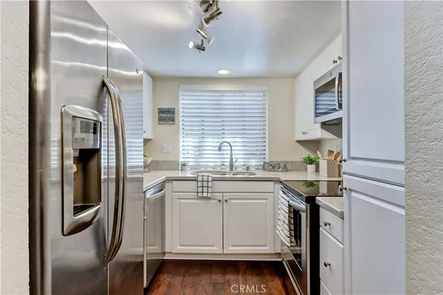 $585,000 | 25541 Indian Hill Lane, Unit O, Laguna Hills, CA 92653