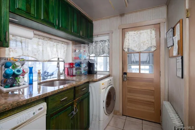 $599,000 | 404 Silver Lane, Oceanside, NY 11572