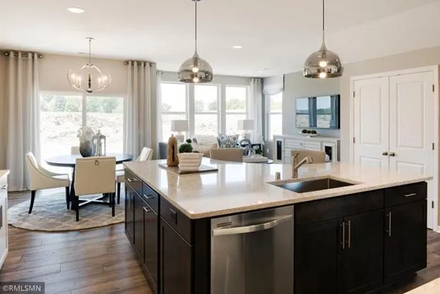 $2,795 | 18486 60th Place North, Plymouth, MN 55446