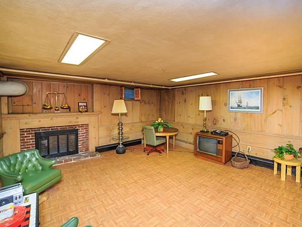 8 Winnetaska Road Newton, MA 02468 - Photo 22 of 23 Gallery Image 22