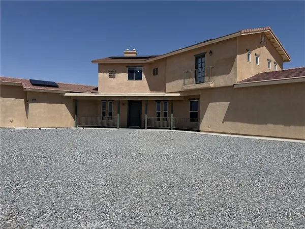 $815,000 | 13975 Barker Road, Apple Valley, CA 92307