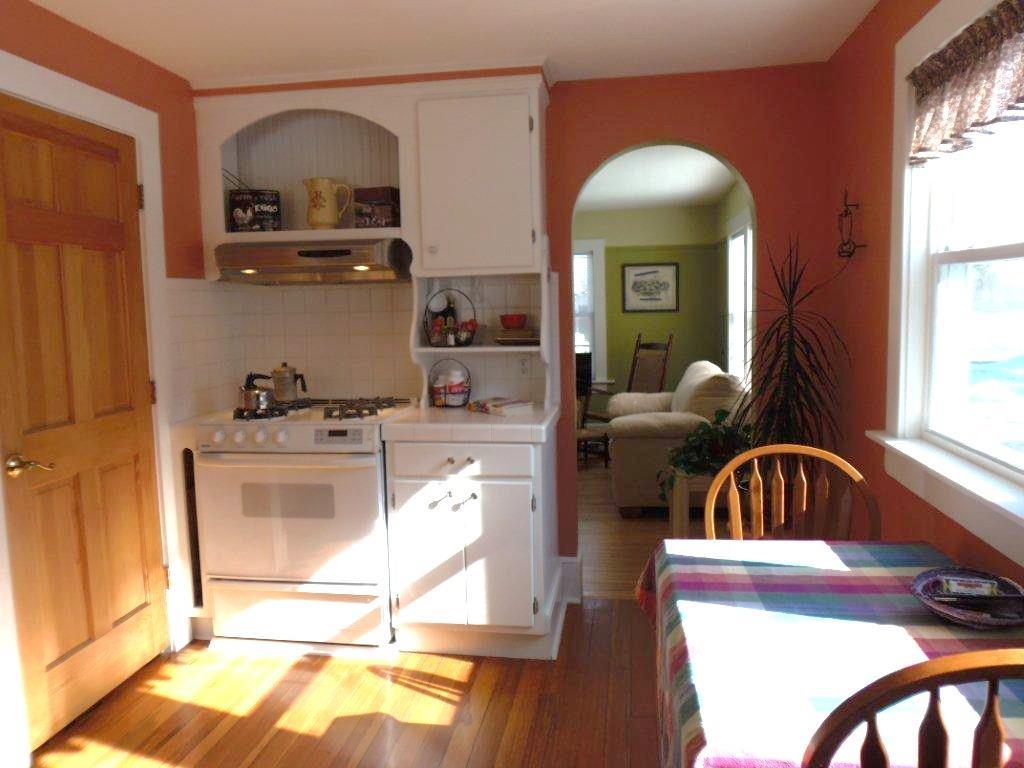 33 Shores Road Oakland, ME 04963 - Photo 2 of 16 Kitchen