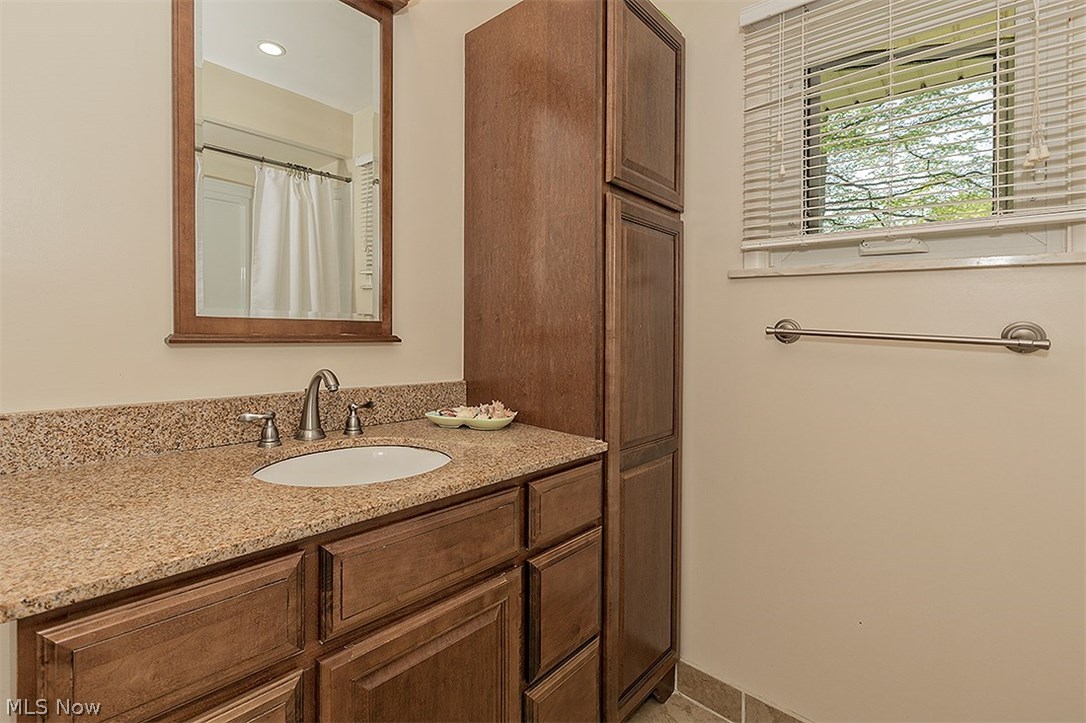29149 Jackson Road Chagrin Falls, OH 44022 - Photo 22 of 33 Gallery Image 22