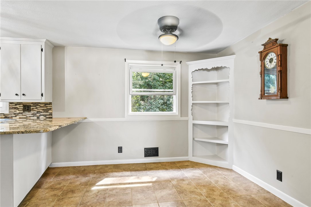 410 Diamond Hill Road Warwick, RI 02886 - Photo 8 of 26 Gallery Image 8