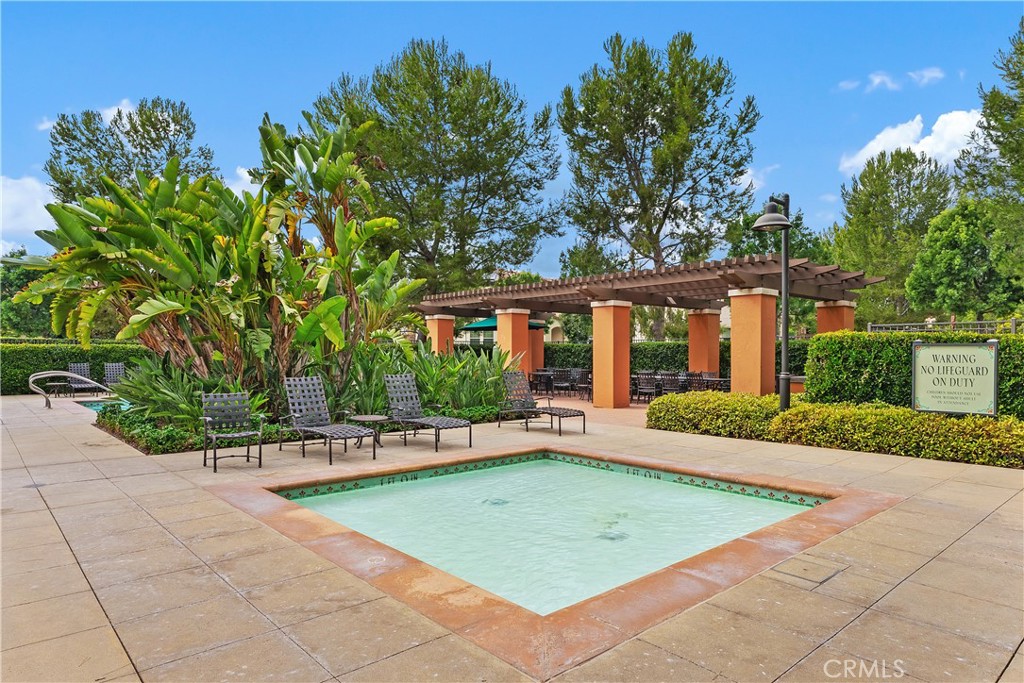 38 Pathway Irvine, CA 92618 - Photo 30 of 39 Portola Spring HOA amenities
