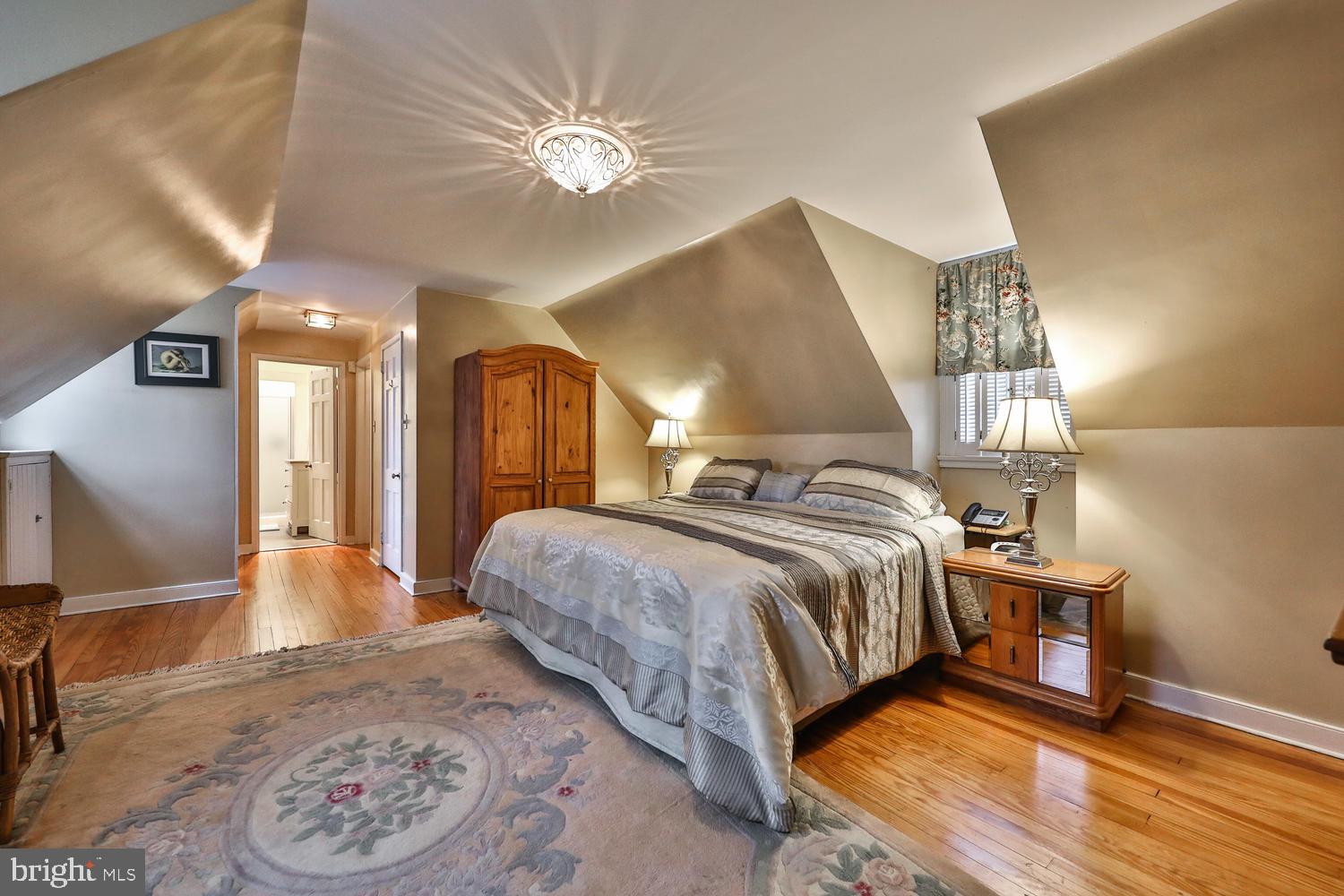 715 Sunset Road Glenside, PA 19038 - Photo 22 of 35 master bedroom facing master bath