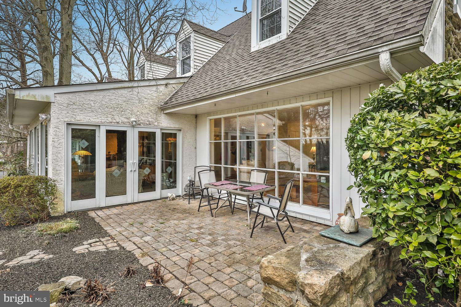 715 Sunset Road Glenside, PA 19038 - Photo 30 of 35 rear patio