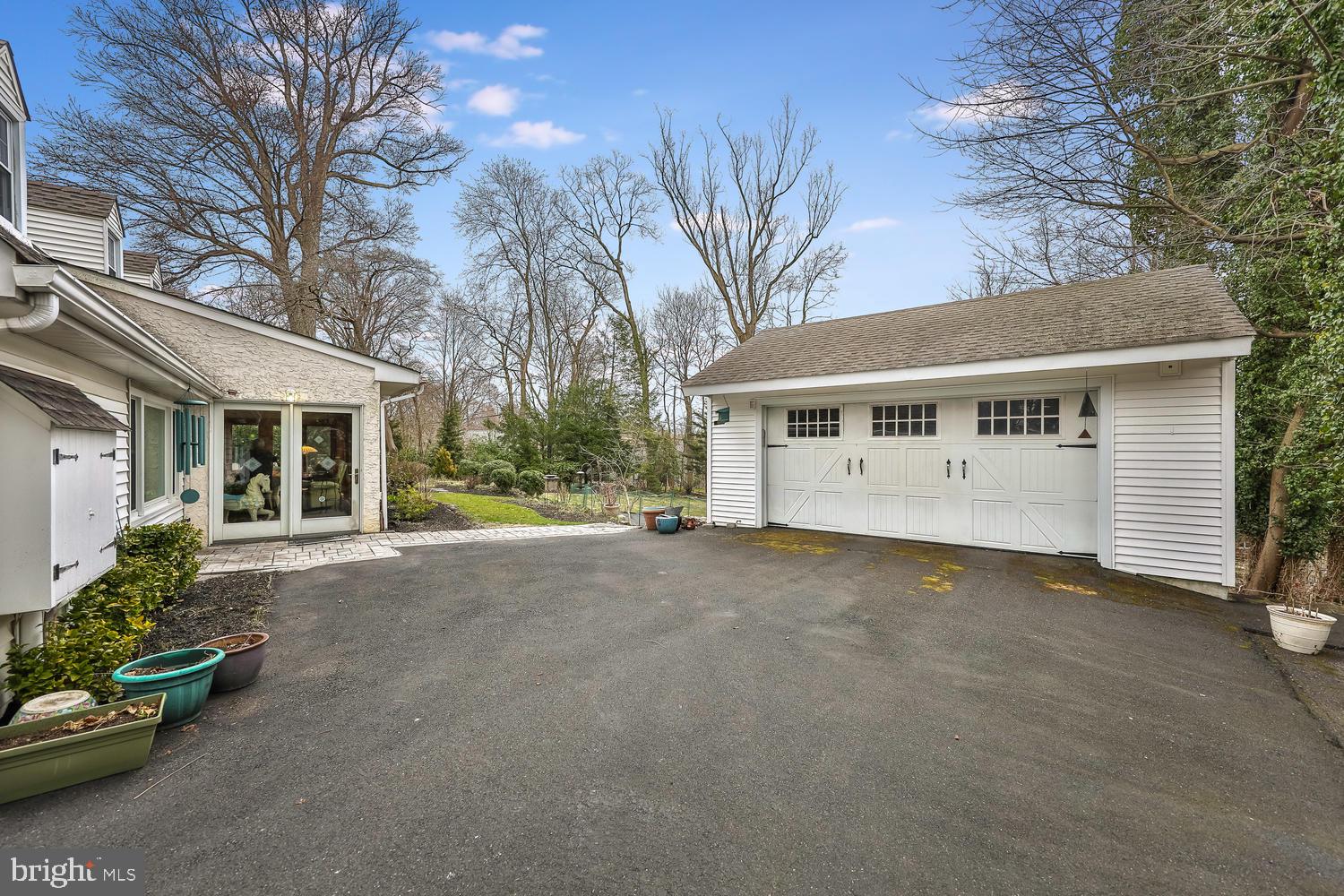 715 Sunset Road Glenside, PA 19038 - Photo 33 of 35 garage and rear of sunroom
