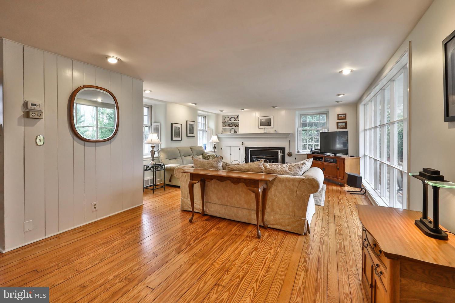 715 Sunset Road Glenside, PA 19038 - Photo 10 of 35 view from the dining area into the living room