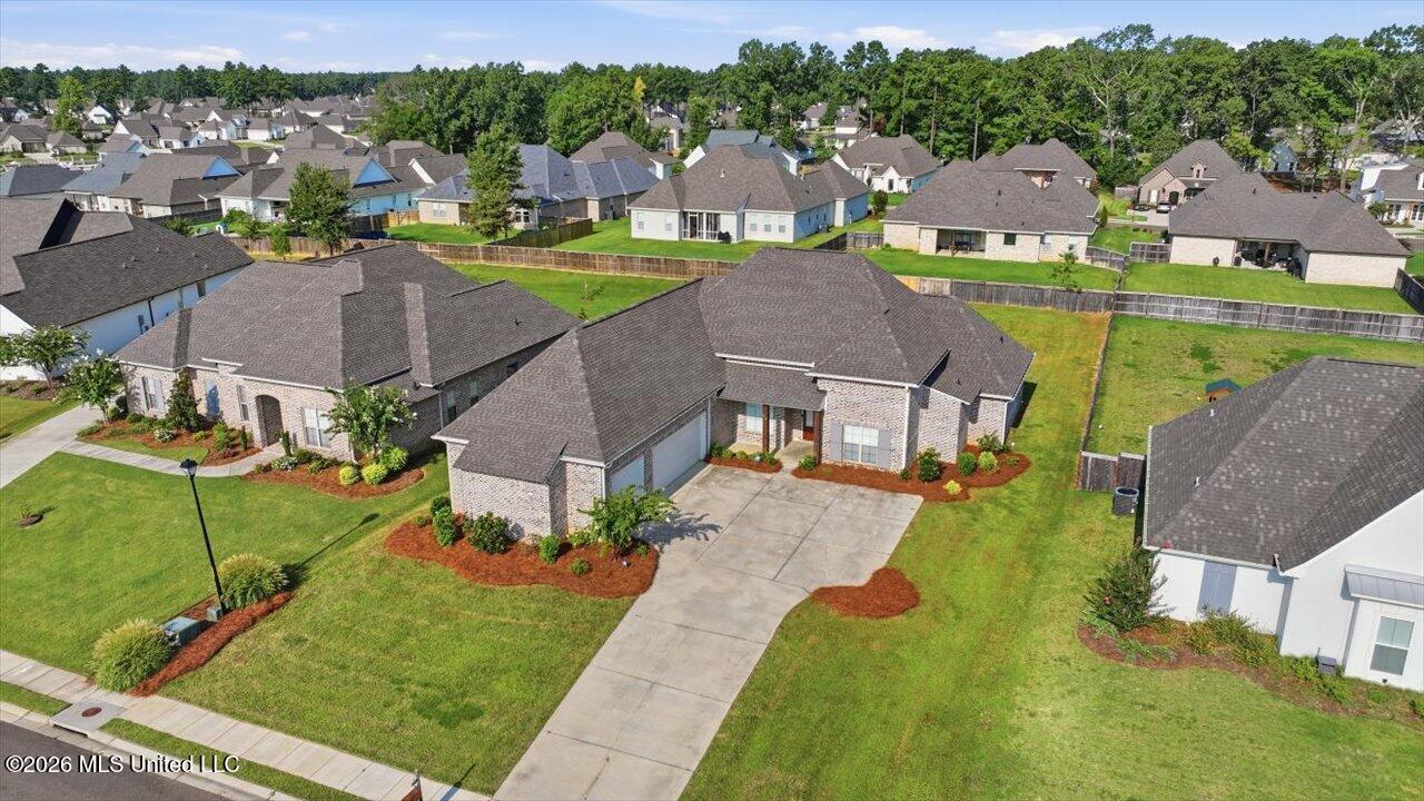 615 Crossvine Ridge Madison, MS 39110 - Photo 39 of 66 39-615 Crossvine Pl _ Hometoursms.com