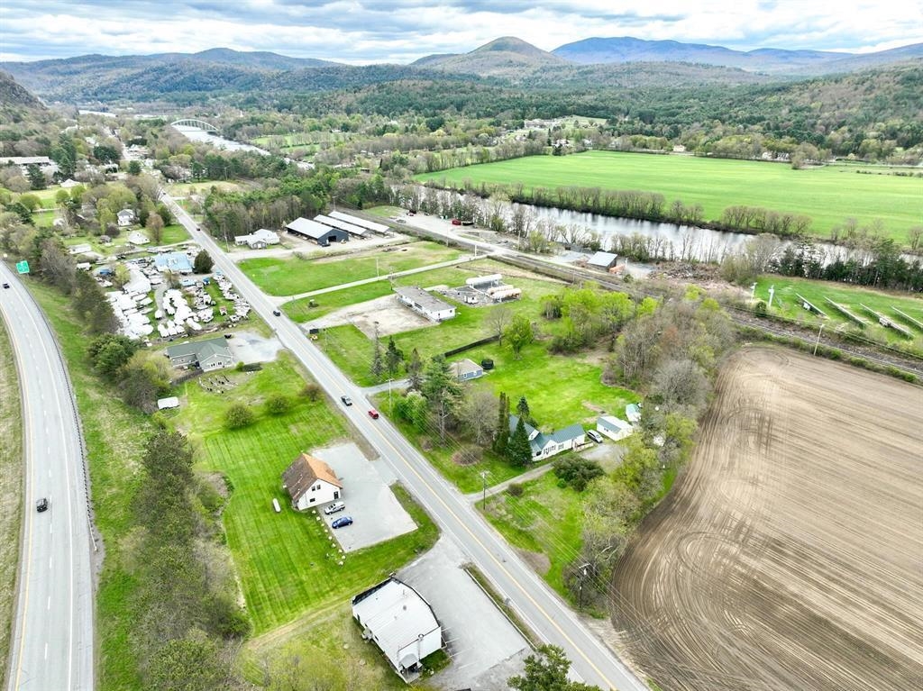 456 Highway 5 Fairlee, VT 05045 - Photo 5 of 43
