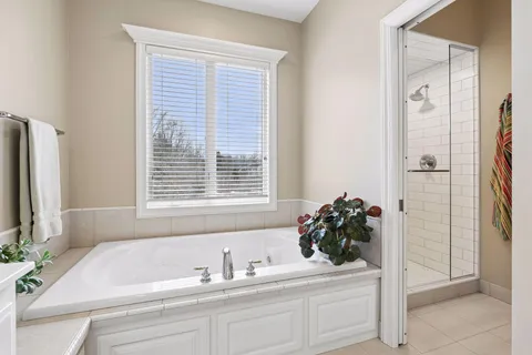 $1,095,000 | 7011 Highover Drive, Chanhassen, MN 55317