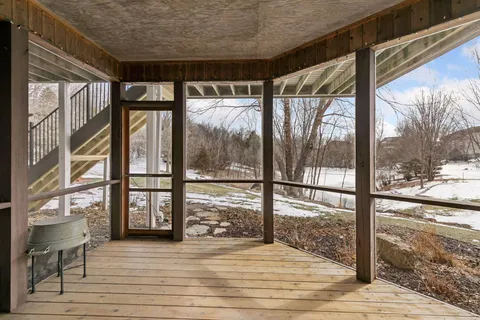 $1,095,000 | 7011 Highover Drive, Chanhassen, MN 55317