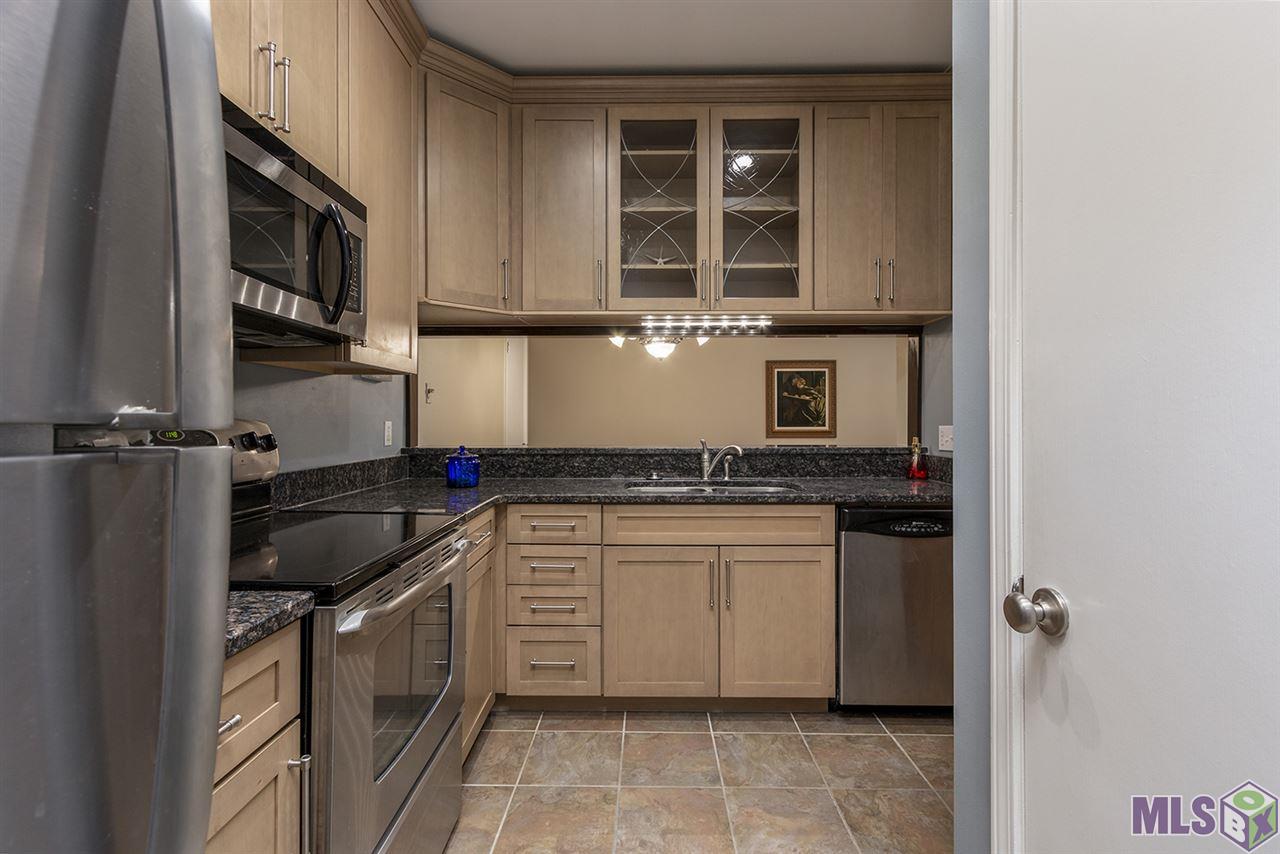 8500 Bluebonnet Boulevard, Unit 29 Baton Rouge, LA 70810 - Photo 4 of 16 Gallery Image 4