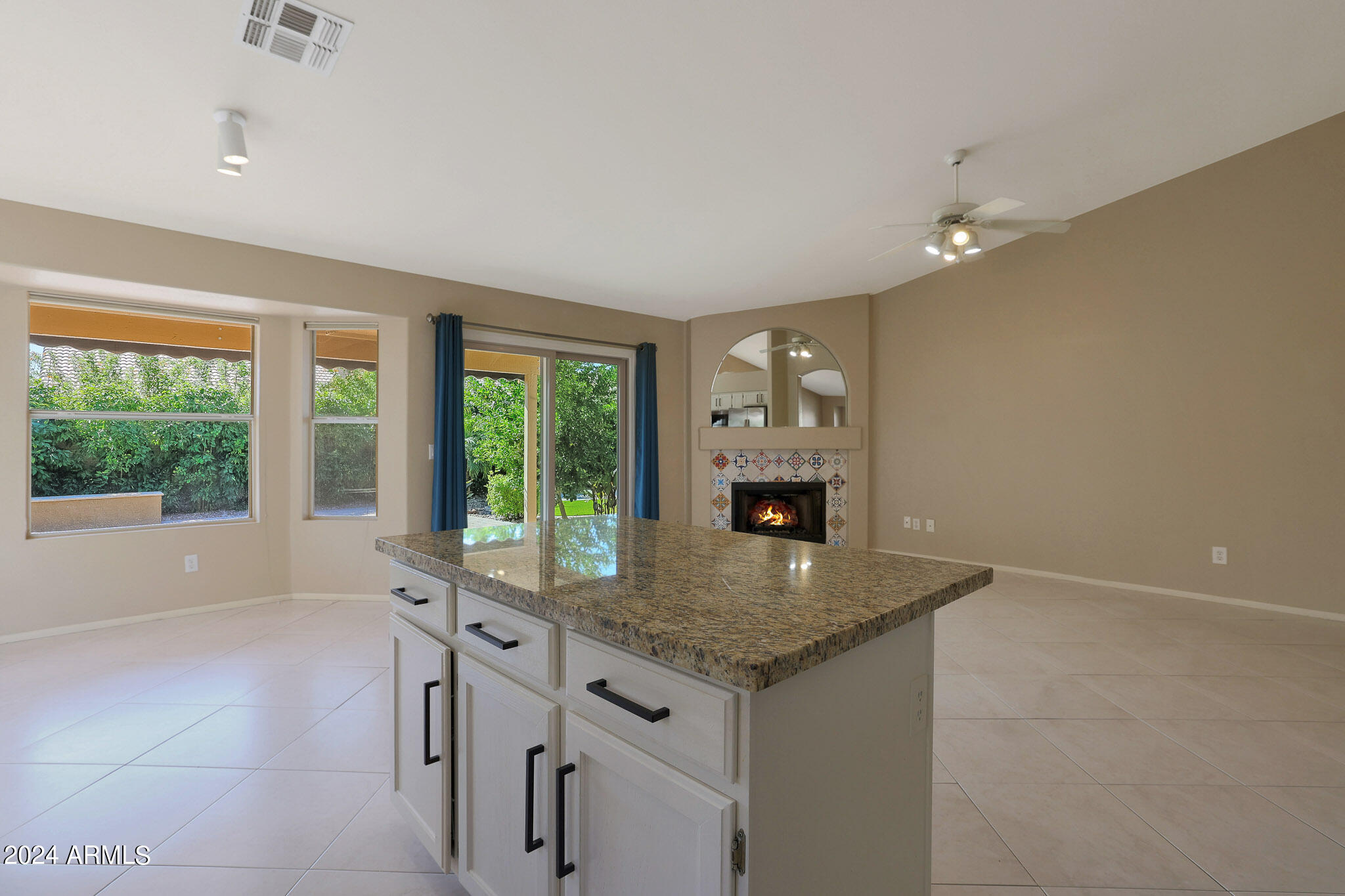 4357 East St John Road Phoenix, AZ 85032 - Photo 2 of 40 B (30)