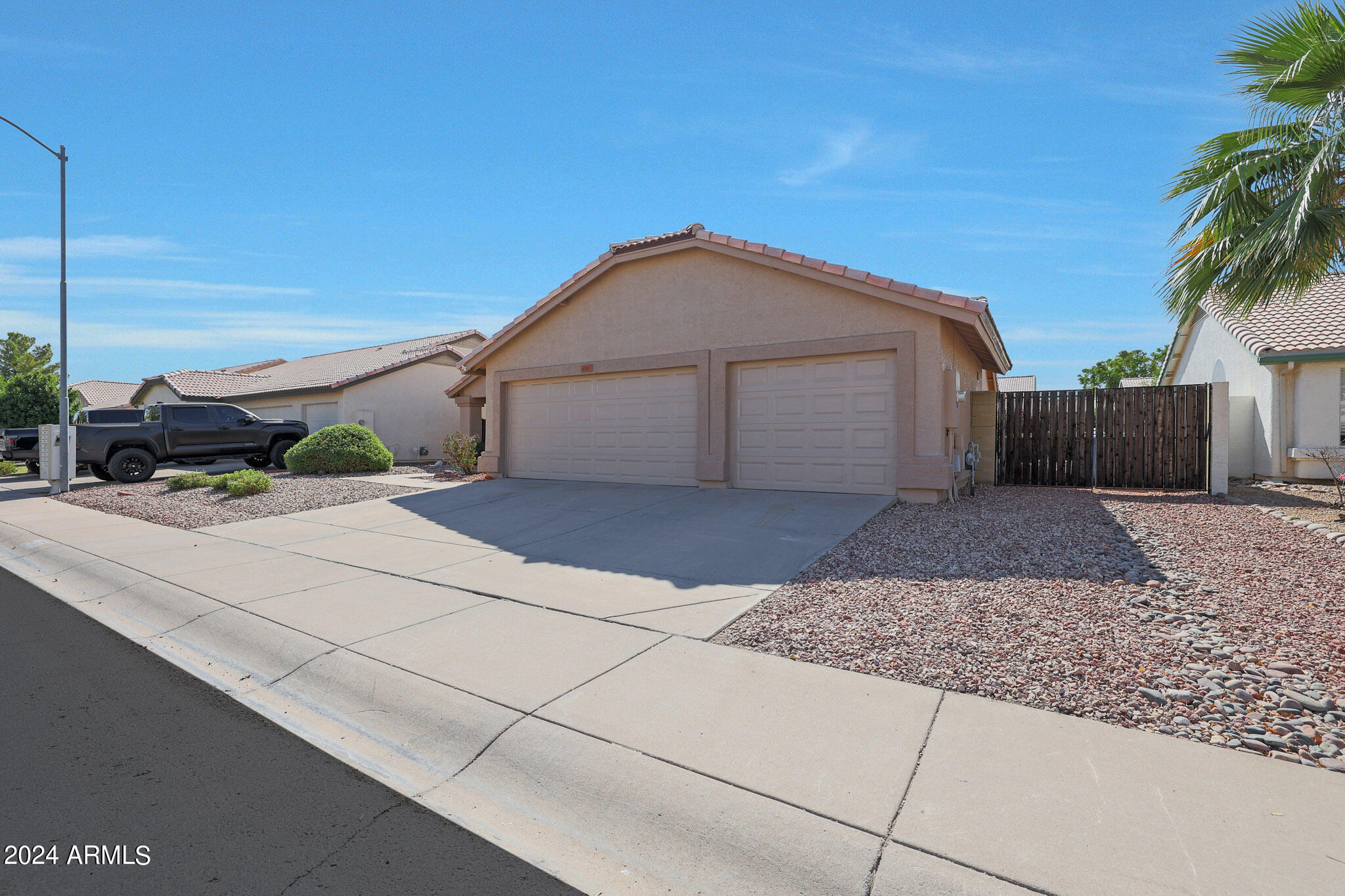 4357 East St John Road Phoenix, AZ 85032 - Photo 9 of 40 A (1)