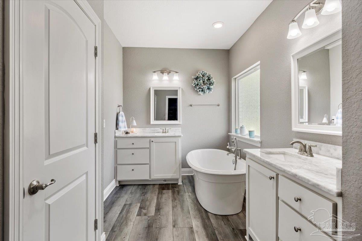 9258 Roy Cook Road Pace, FL 32571 - Photo 34 of 59