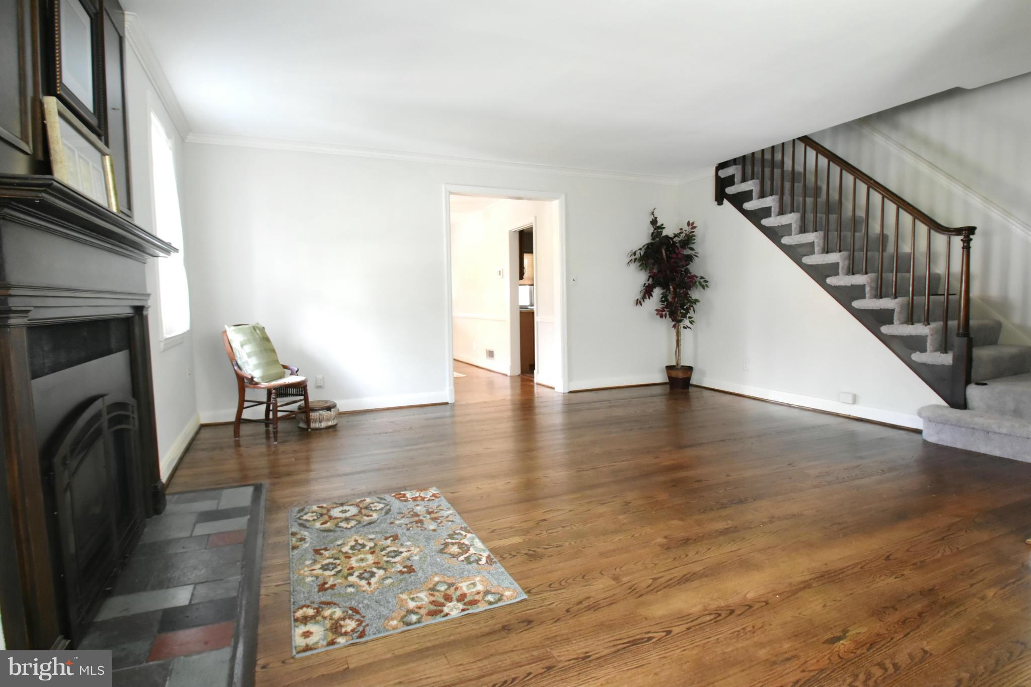 365 Whitfield Road Catonsville, MD 21228 - Photo 11 of 26 View of 2nd level with new w/w