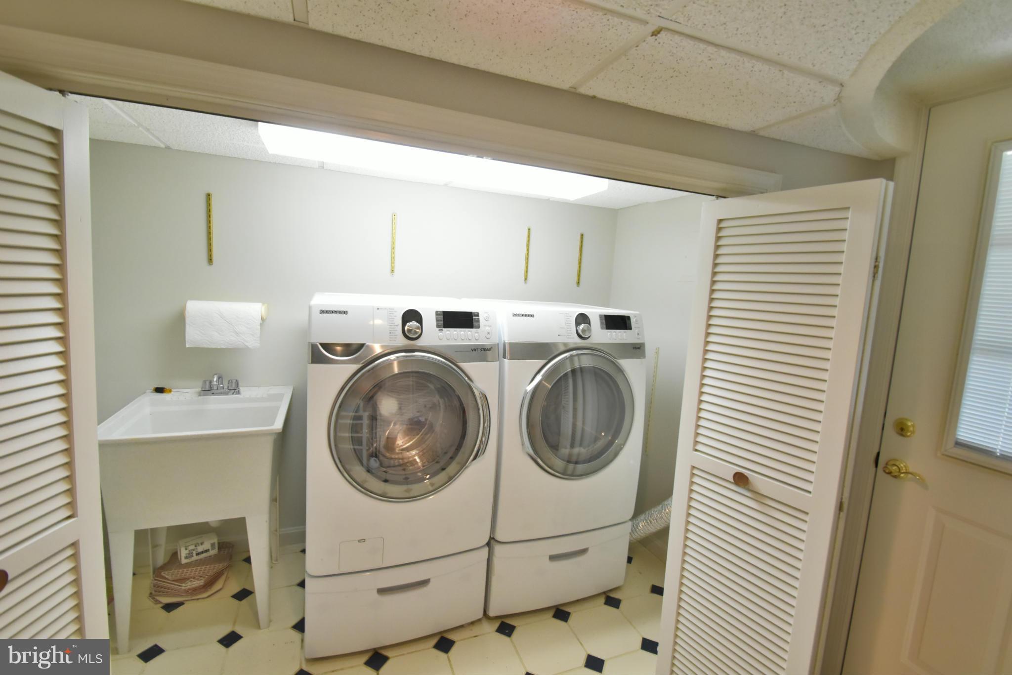 365 Whitfield Road Catonsville, MD 21228 - Photo 24 of 26 Upgraded front load appliances included