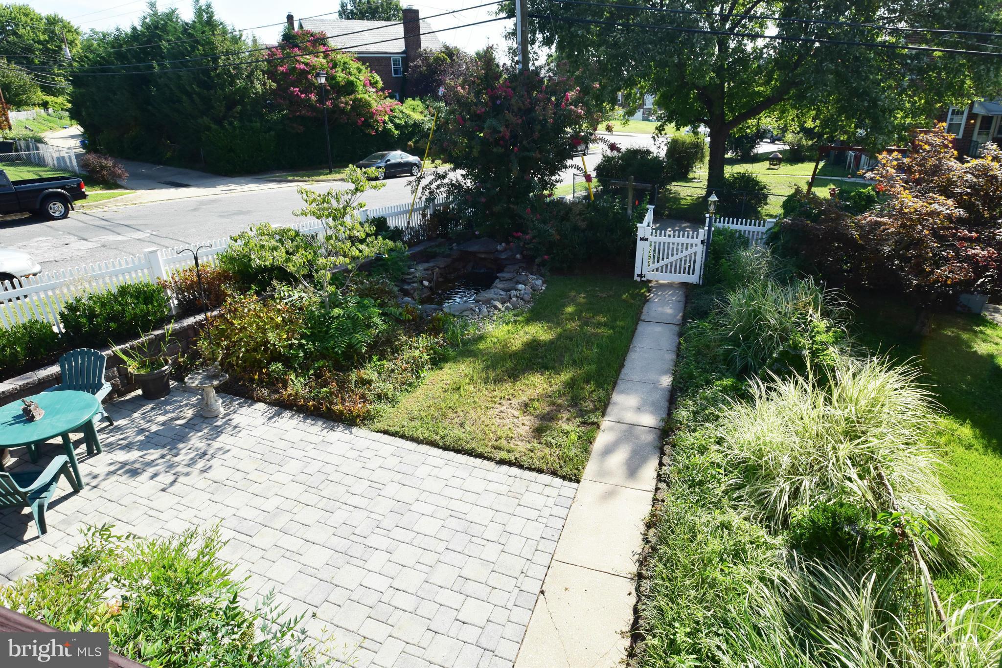 365 Whitfield Road Catonsville, MD 21228 - Photo 8 of 26 Lovely landscaped yard