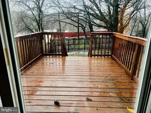 a view of empty room