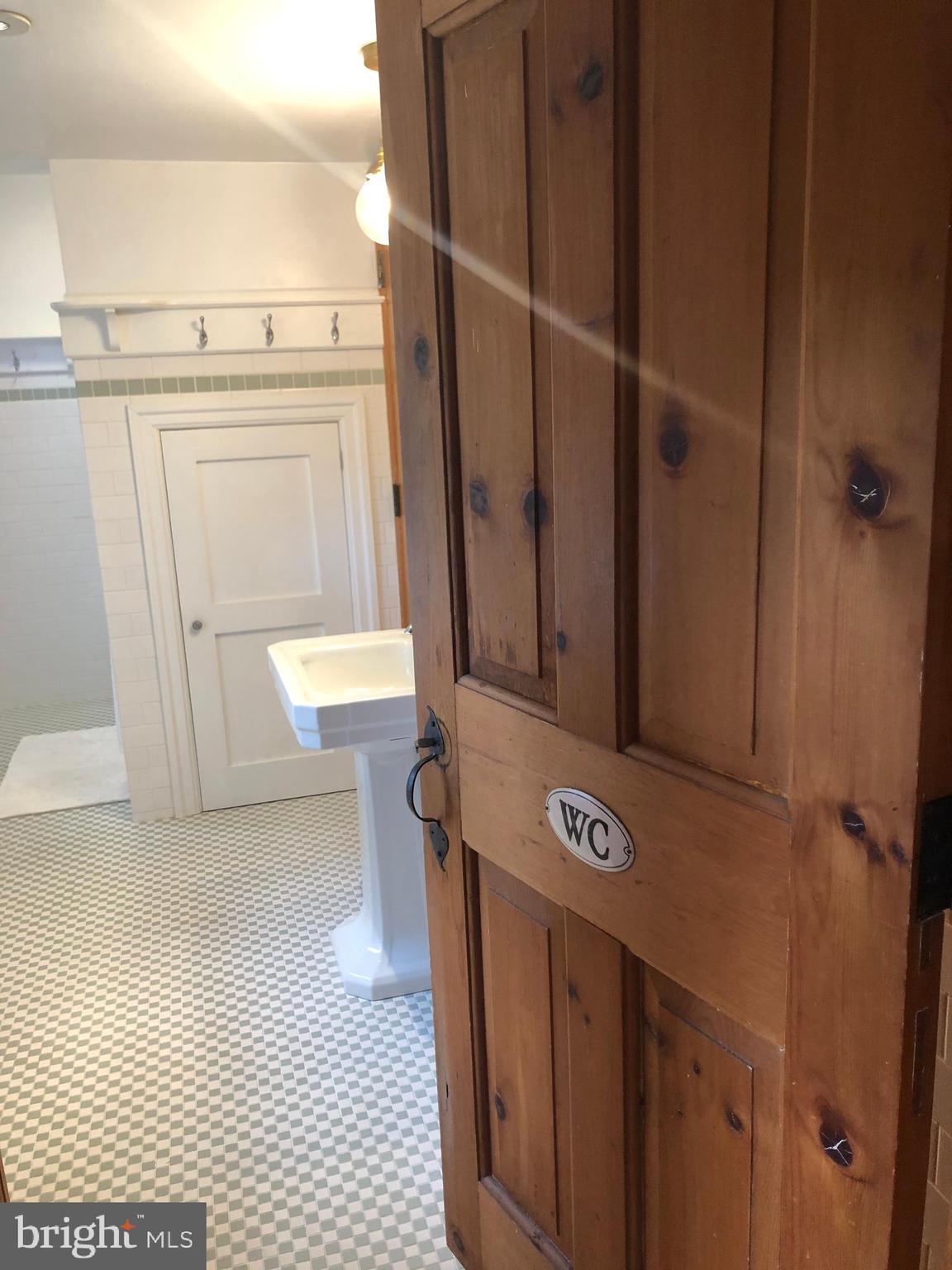 8 Eastern Boulevard York, PA 17402 - Photo 22 of 44 First Floor Bathroom