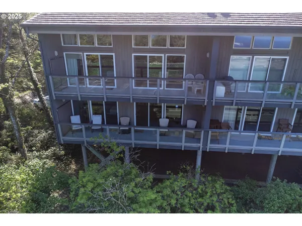 $199,000 | 301 Otter Crest Loop, Unit 174/175, Otter Rock, OR 97369