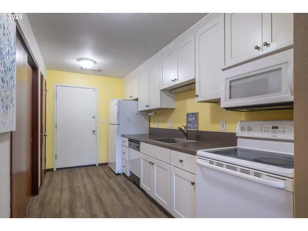 $199,000 | 301 Otter Crest Loop, Unit 174/175, Otter Rock, OR 97369