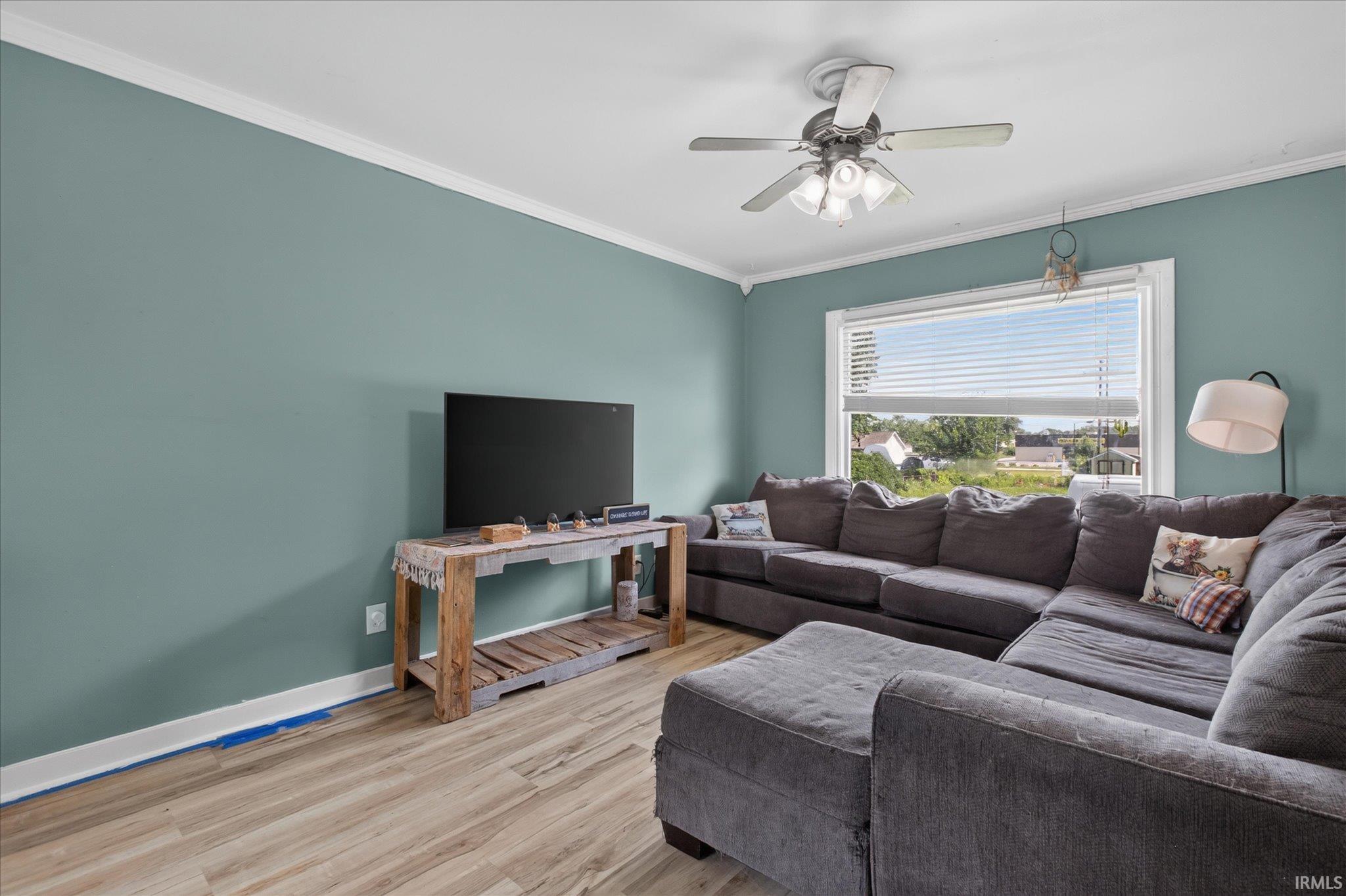 392 Fairmount Road Kingsford Heights, IN 46346 - Photo 5 of 22