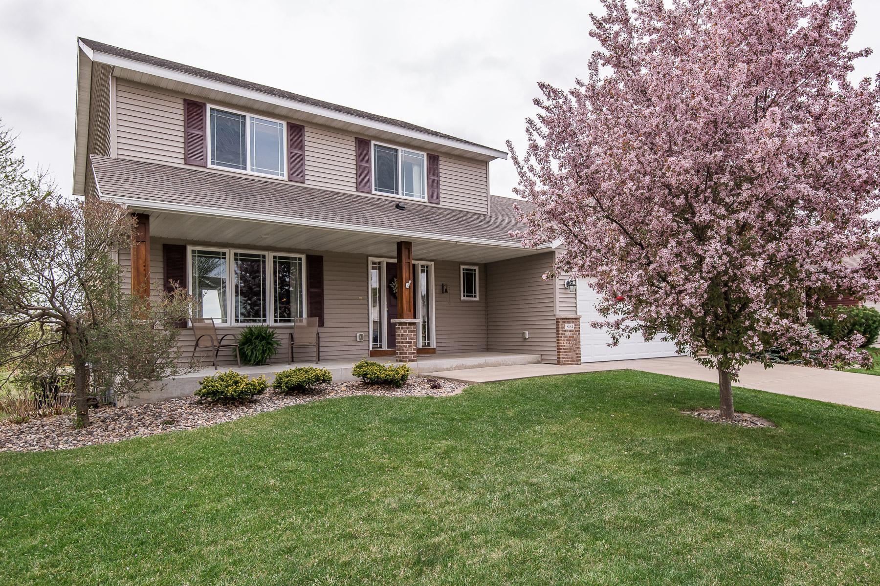 5464 51st Street Northwest Rochester, MN 55901 - Photo 1 of 1