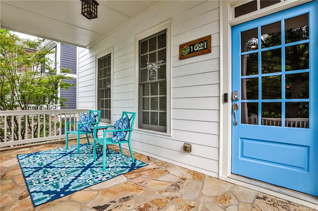 1621 Duncan Drive Northwest Atlanta, GA 30318 - Photo 2 of 53