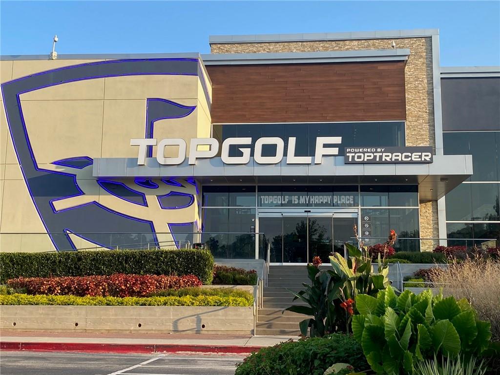 1621 Duncan Drive Northwest Atlanta, GA 30318 - Photo 47 of 53 a front view of building with an outdoor space