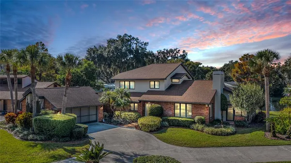 $625,000 | 104 Acacia Point, Yalaha, FL 34797