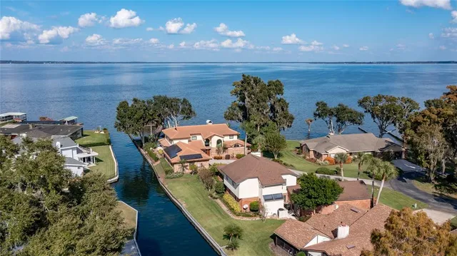 $650,000 | 104 Acacia Point, Yalaha, FL 34797