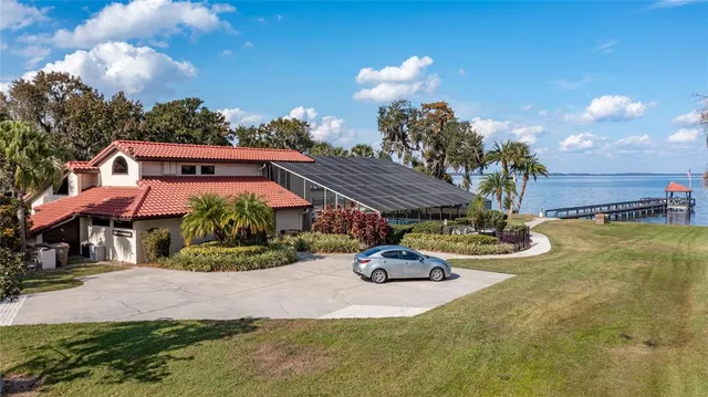 $650,000 | 104 Acacia Point, Yalaha, FL 34797