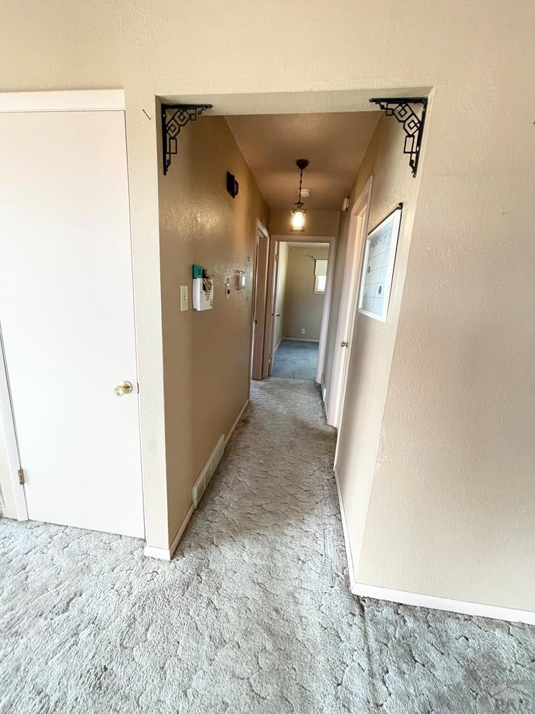 30770 Hillside Road Pueblo, CO 81006 - Photo 11 of 21 Gallery Image 11