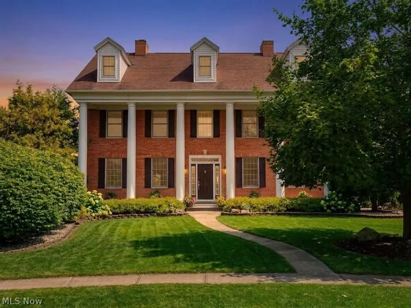 $570,000 | 516 Appomattox Court, LaGrange, OH 44050