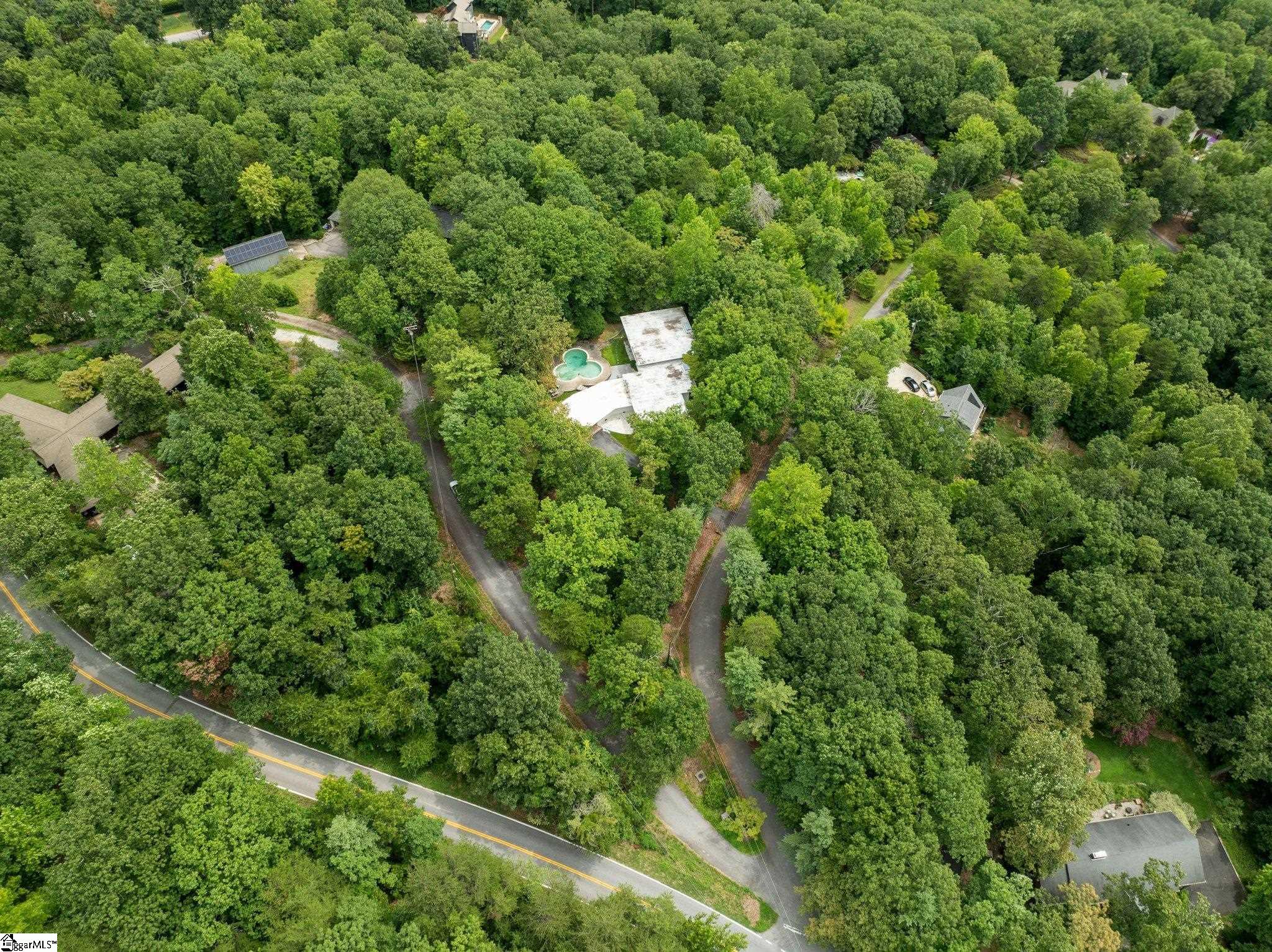 500 Old Altamont Road Greenville, SC 29609 - Photo 34 of 36