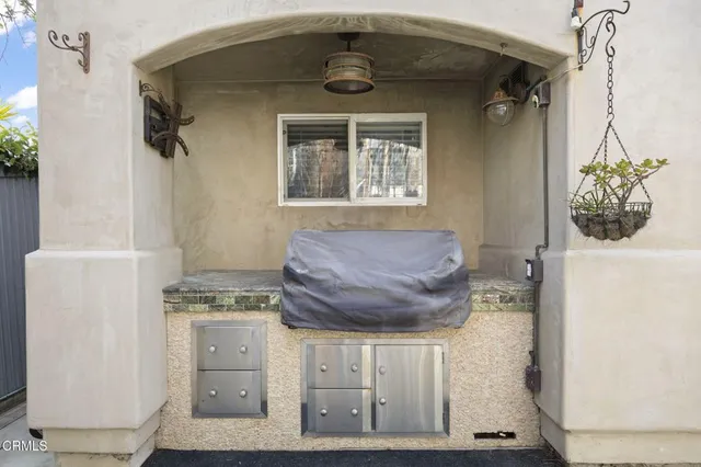 $1,750,000 | 2149 Monmouth Drive, Ventura, CA 93001