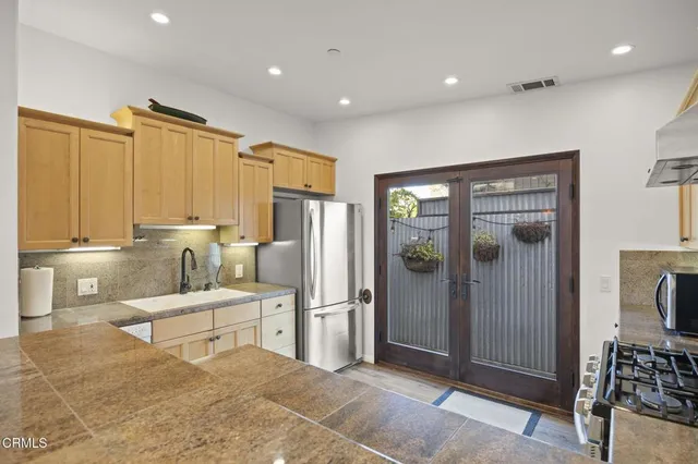 $1,750,000 | 2149 Monmouth Drive, Ventura, CA 93001